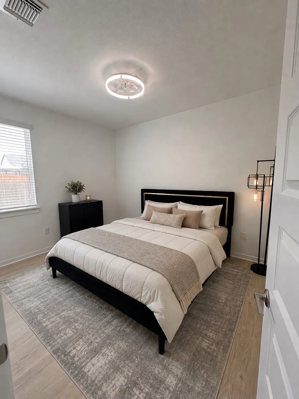 2100 Magnolia Hill Drive Leander, TX 78641