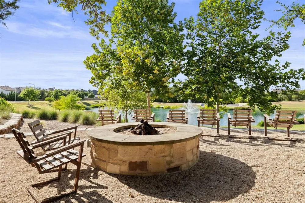 1008 Willie Ranch Way Leander, TX 78641