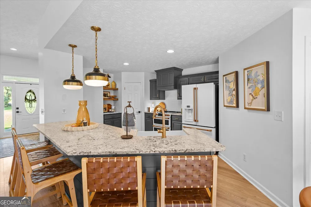 584 Paynes Lake RD Carrollton, GA 30116