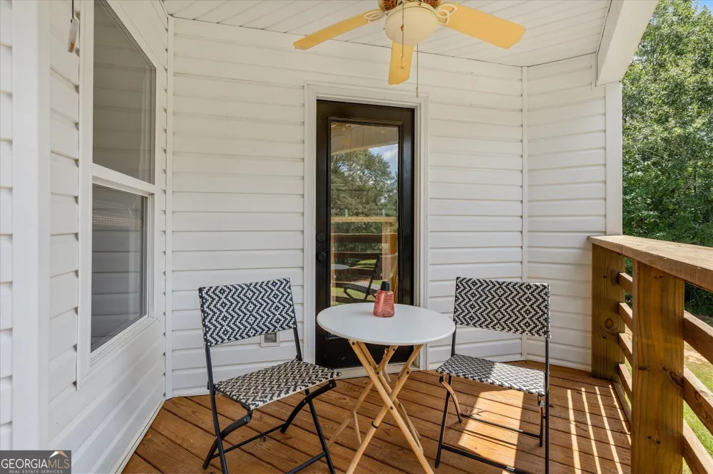 584 Paynes Lake RD Carrollton, GA 30116