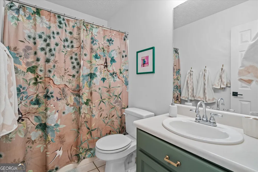 584 Paynes Lake RD Carrollton, GA 30116