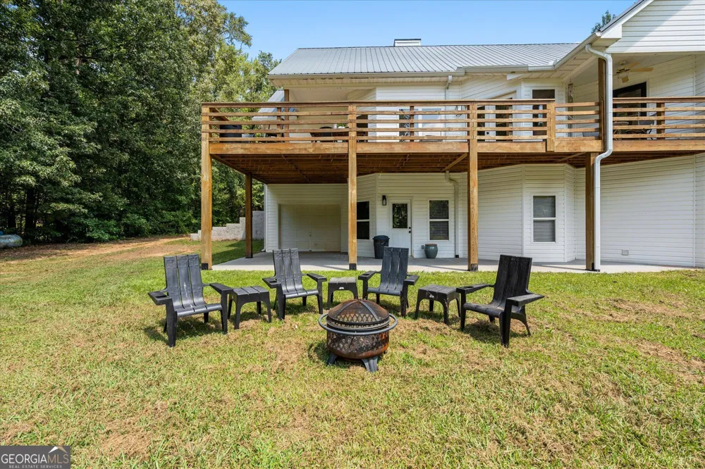 584 Paynes Lake RD Carrollton, GA 30116