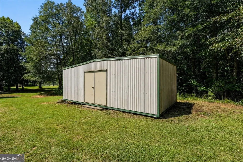 584 Paynes Lake RD Carrollton, GA 30116
