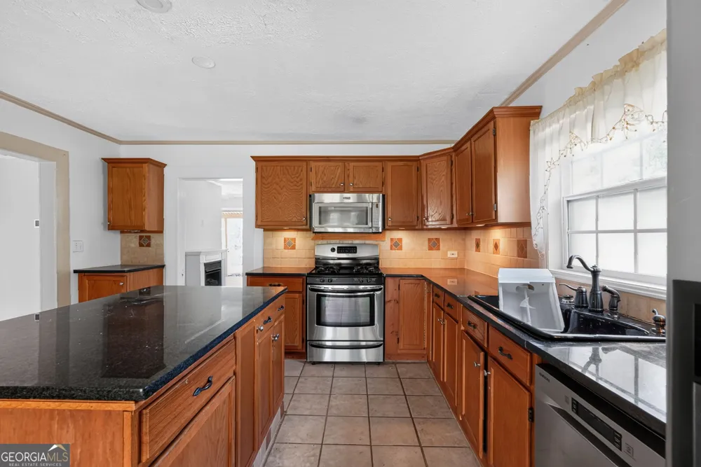 1770 Hill ST NE Conyers, GA 30012
