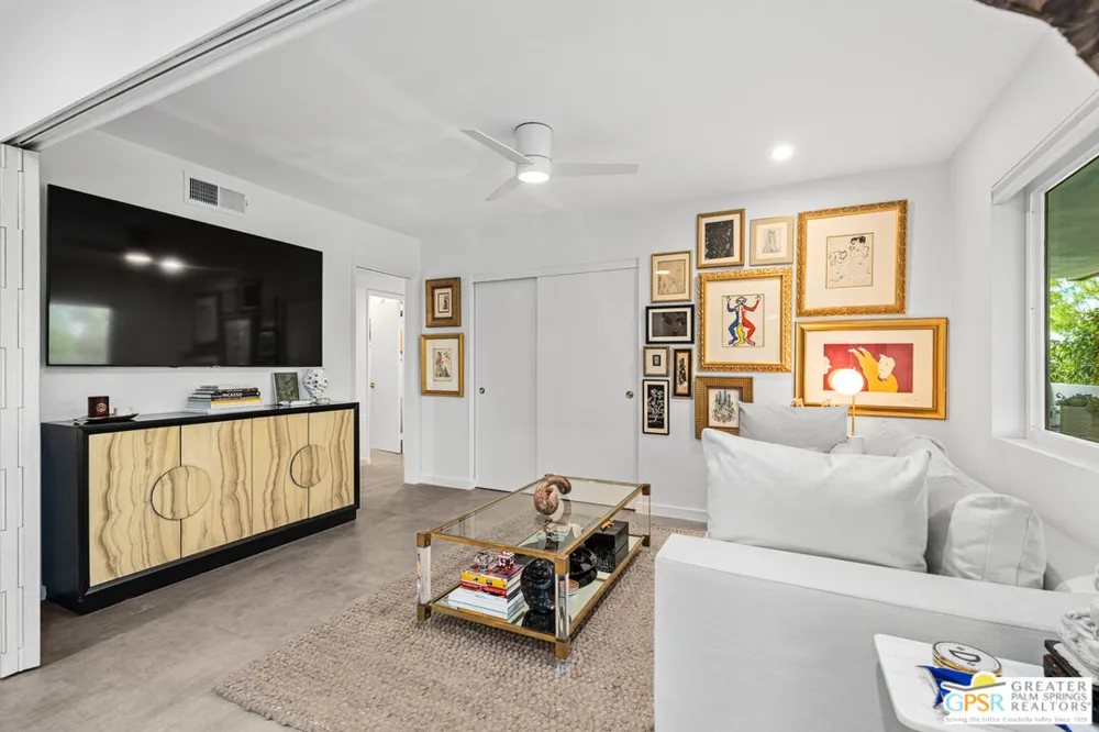 2300 S Palm Canyon Drive Palm Springs, CA 92264