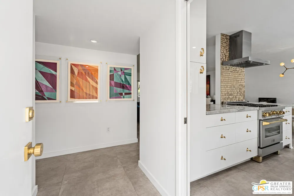 2300 S Palm Canyon Drive Palm Springs, CA 92264