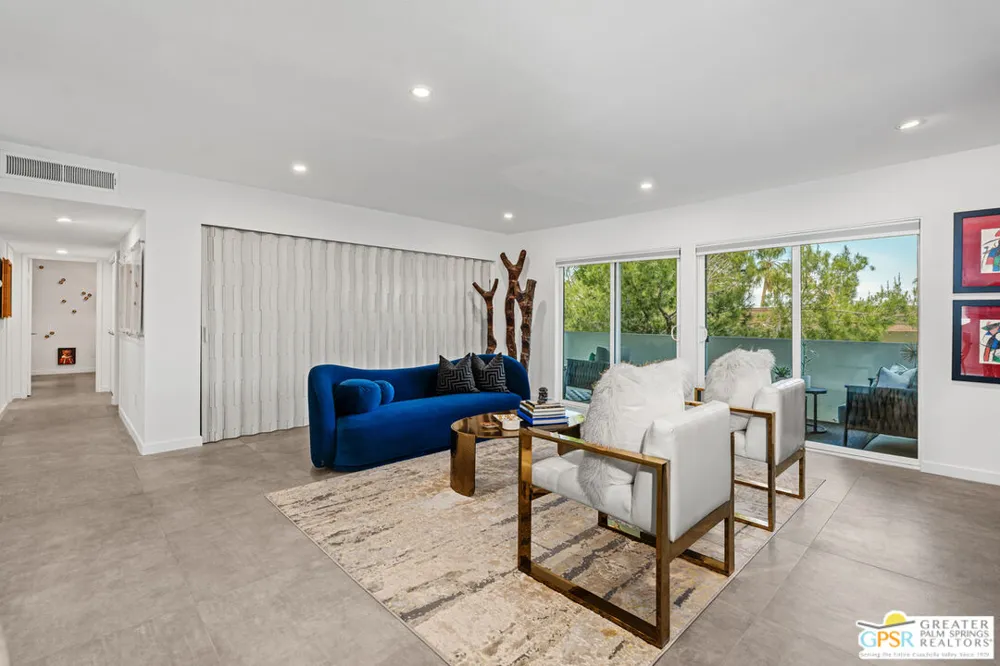 2300 S Palm Canyon Drive Palm Springs, CA 92264