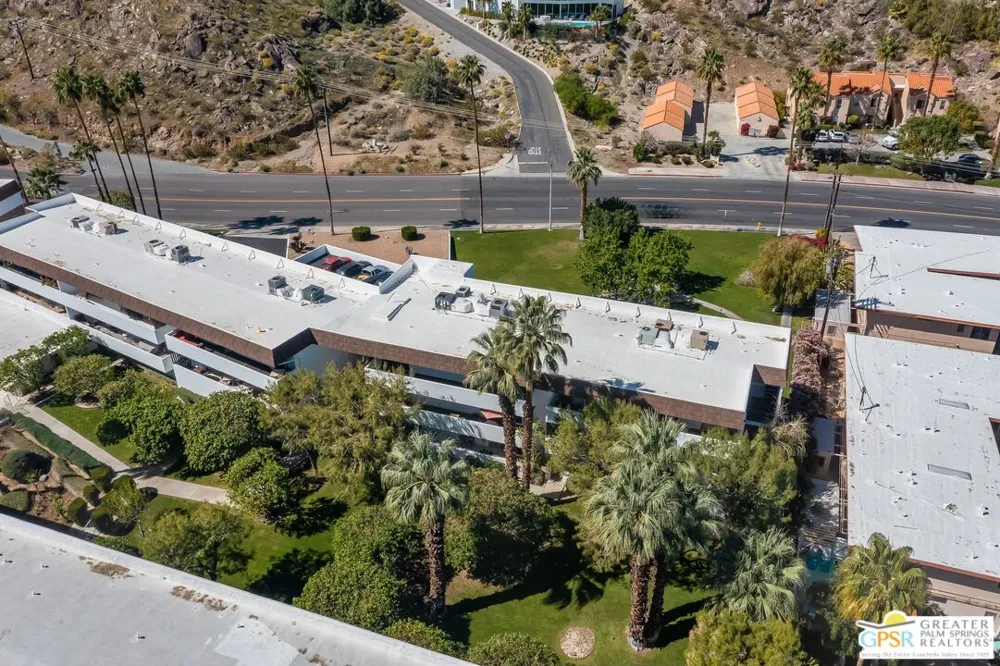 2300 S Palm Canyon Drive Palm Springs, CA 92264