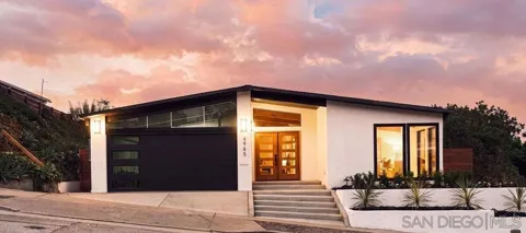 4985 Pacifica Dr