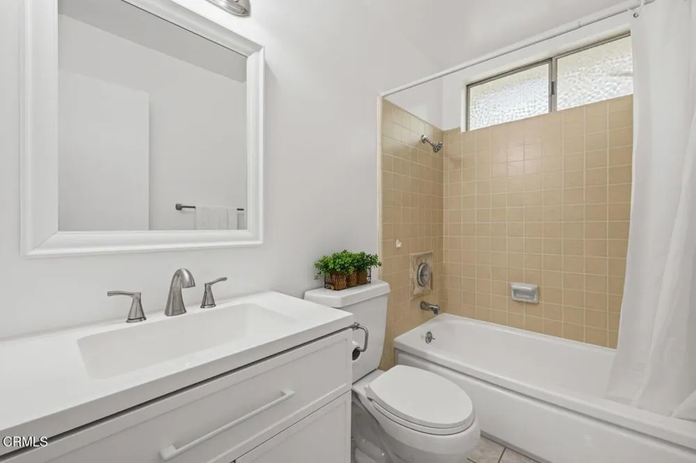 290 Columbia Road Thousand Oaks, CA 91360