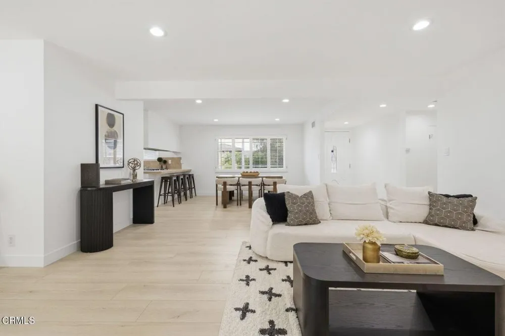 290 Columbia Road Thousand Oaks, CA 91360