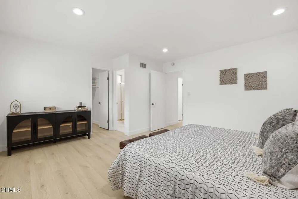 290 Columbia Road Thousand Oaks, CA 91360