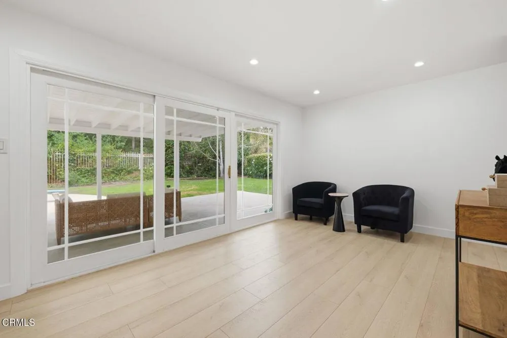 290 Columbia Road Thousand Oaks, CA 91360