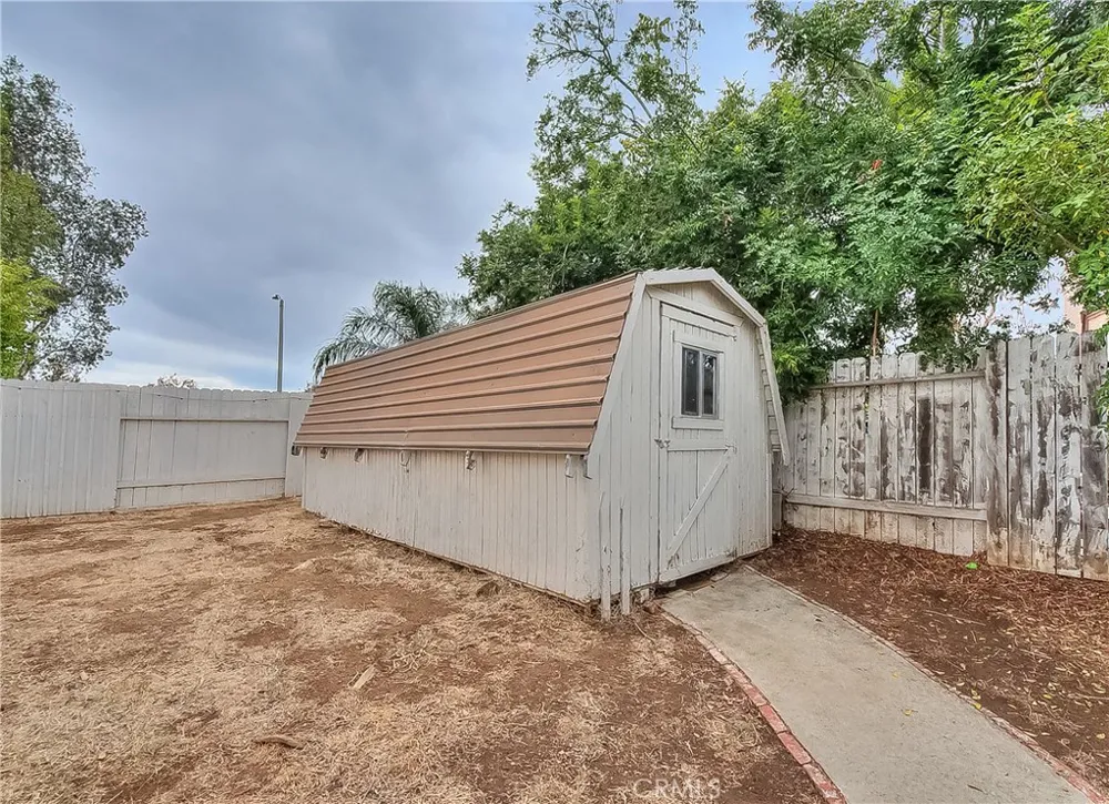 12425 Brewster Moreno Valley, CA 92555