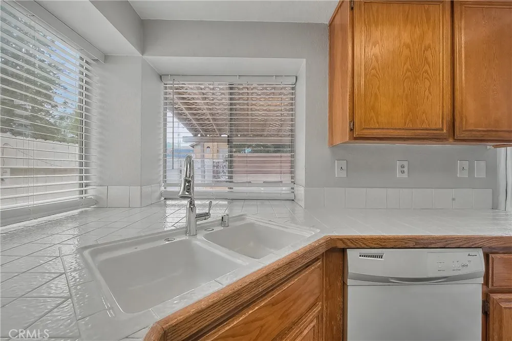 12425 Brewster Moreno Valley, CA 92555