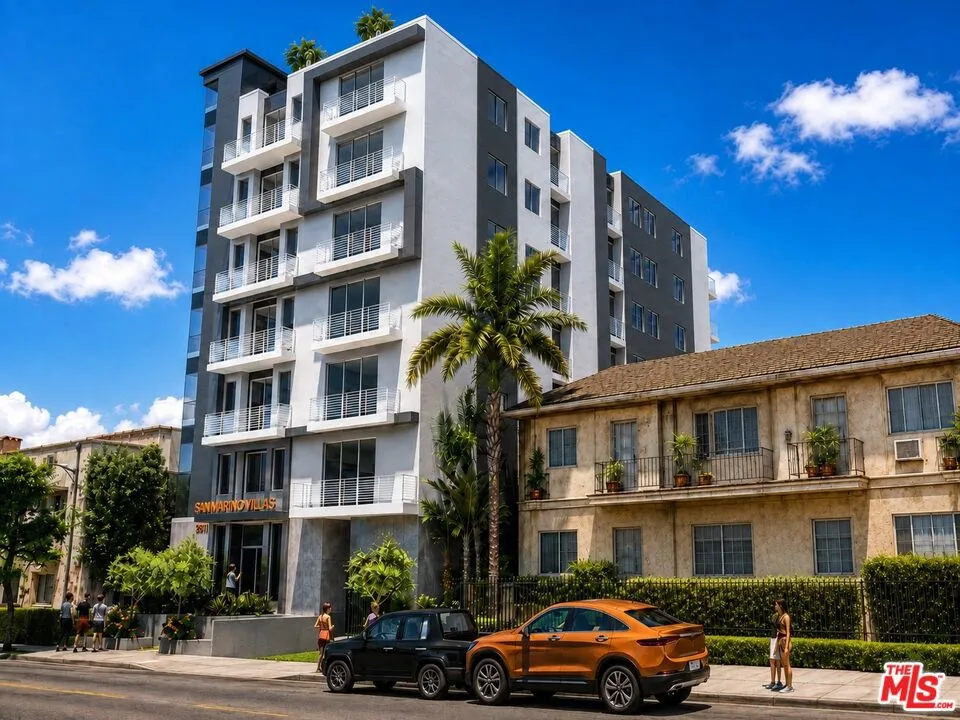 2811 San Marino Street Los Angeles, CA 90006