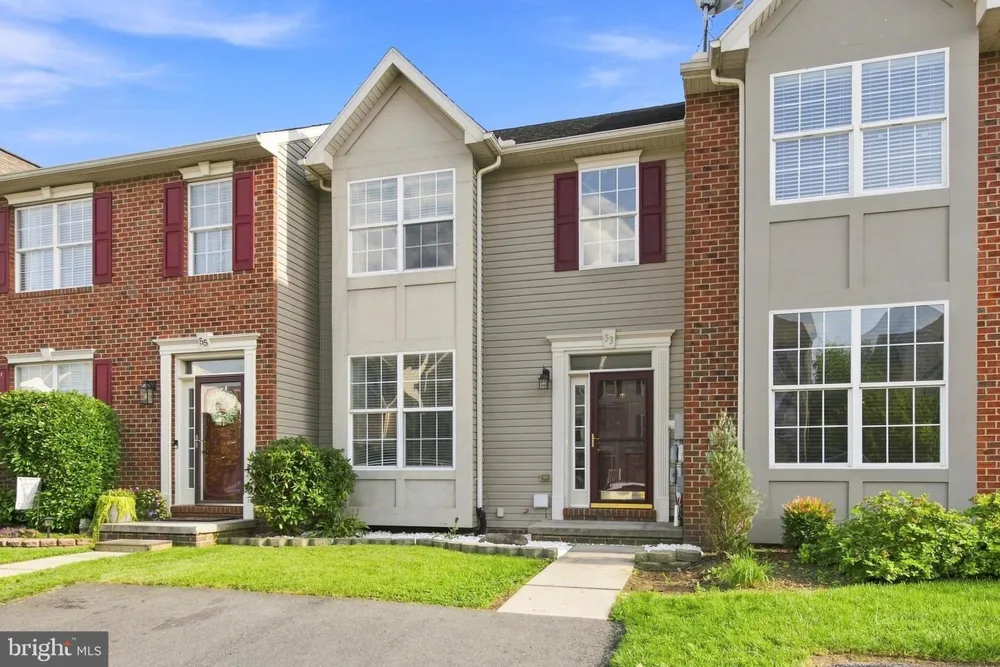 53 SARA LANE Hanover, PA 17331