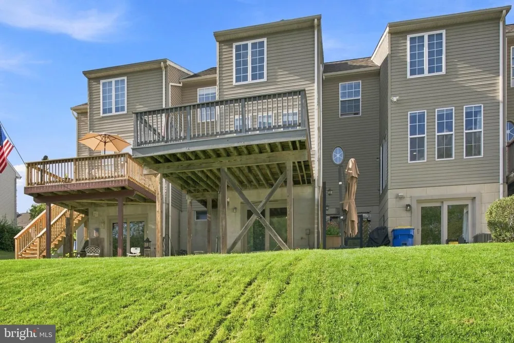 53 SARA LANE Hanover, PA 17331