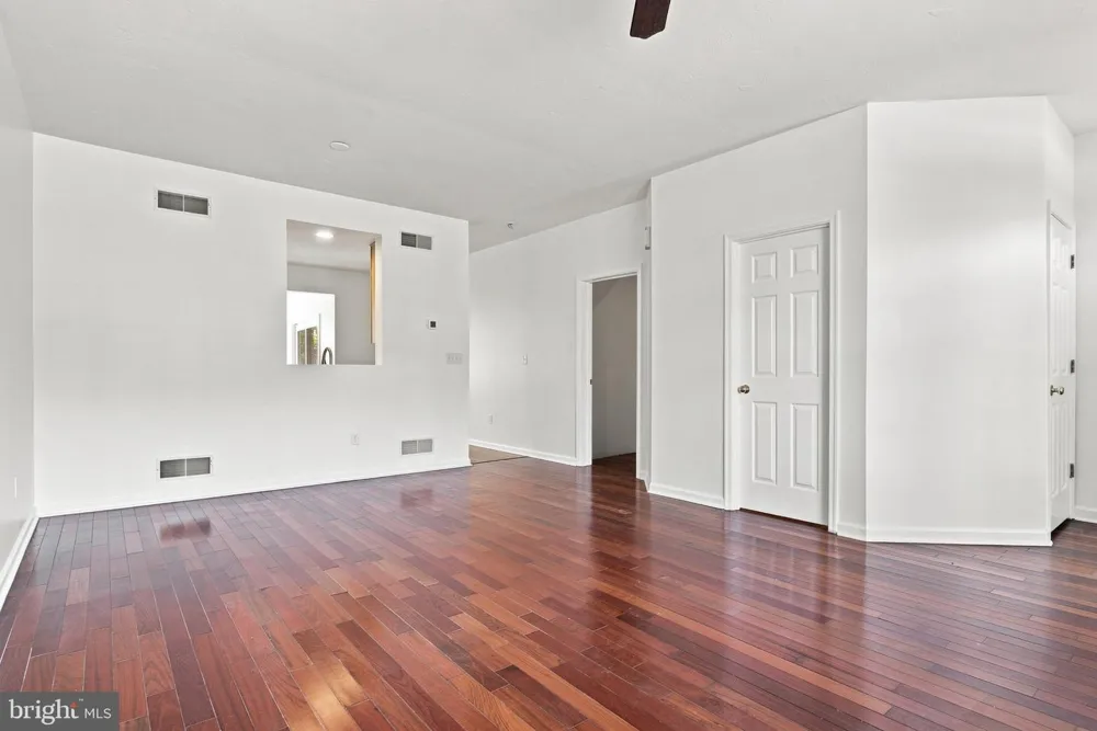 53 SARA LANE Hanover, PA 17331