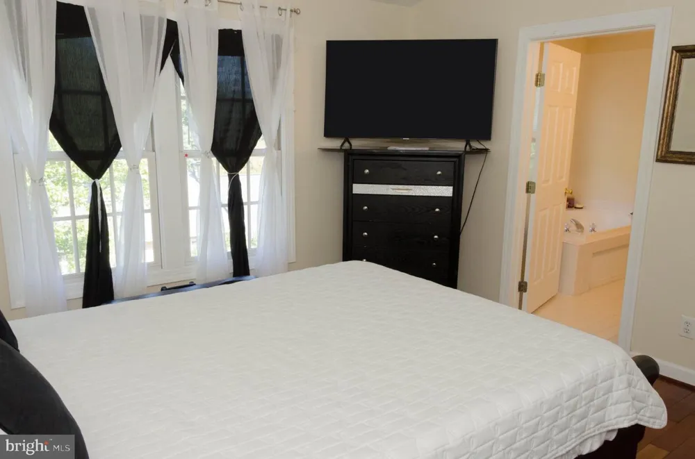 3530 HAMMERSTONE ROAD Laurel, MD 20724