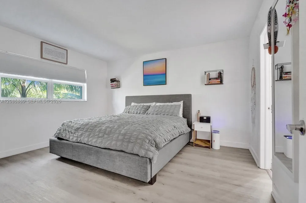 1785 Andrews Sq #205E Fort Lauderdale, FL 33311