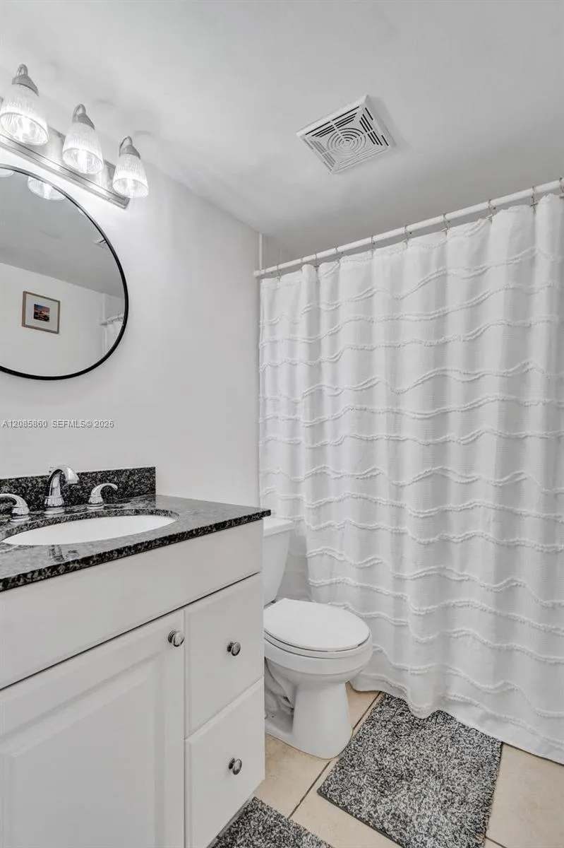 1785 Andrews Sq #205E Fort Lauderdale, FL 33311