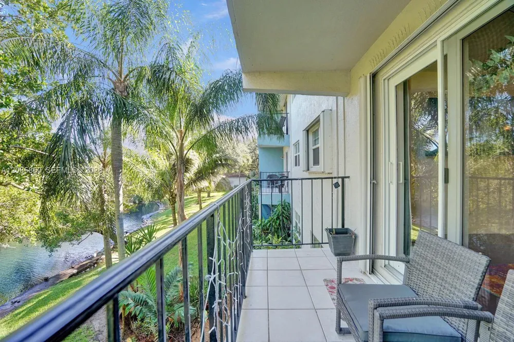 1785 Andrews Sq #205E Fort Lauderdale, FL 33311