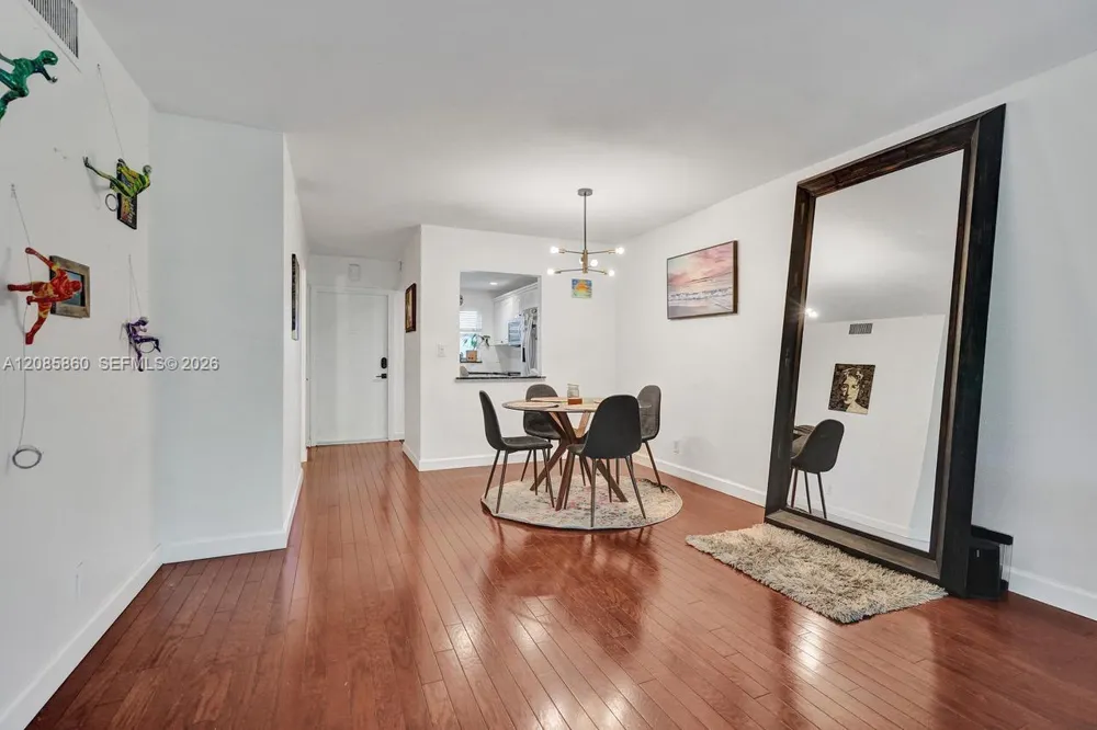 1785 Andrews Sq #205E Fort Lauderdale, FL 33311