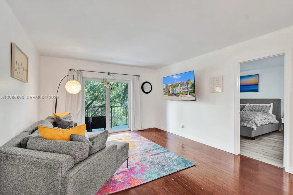 1785 Andrews Sq #205E Fort Lauderdale, FL 33311