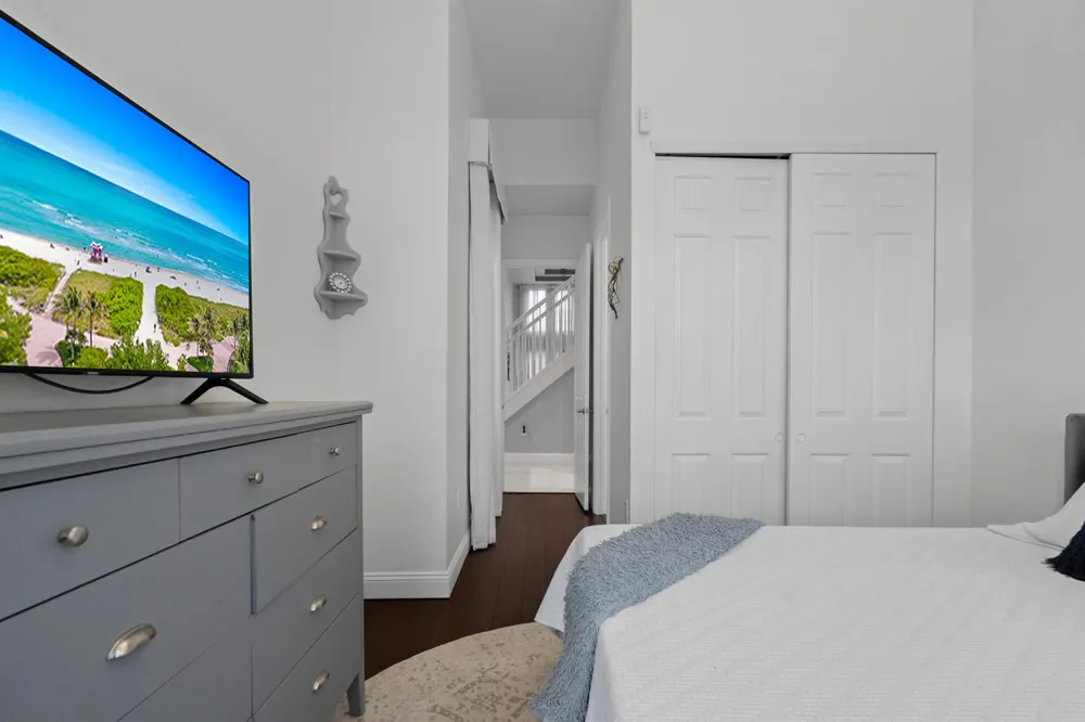 7372 NW 18TH COURT Pembroke Pines, FL 33024