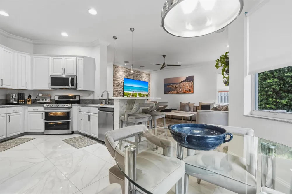 7372 NW 18TH COURT Pembroke Pines, FL 33024