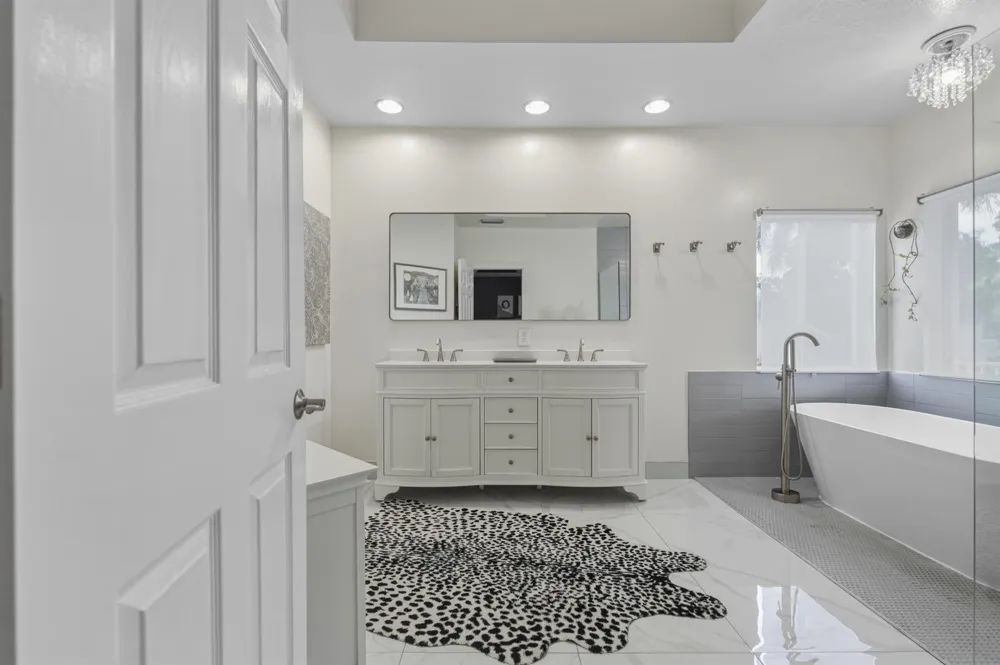 7372 NW 18TH COURT Pembroke Pines, FL 33024