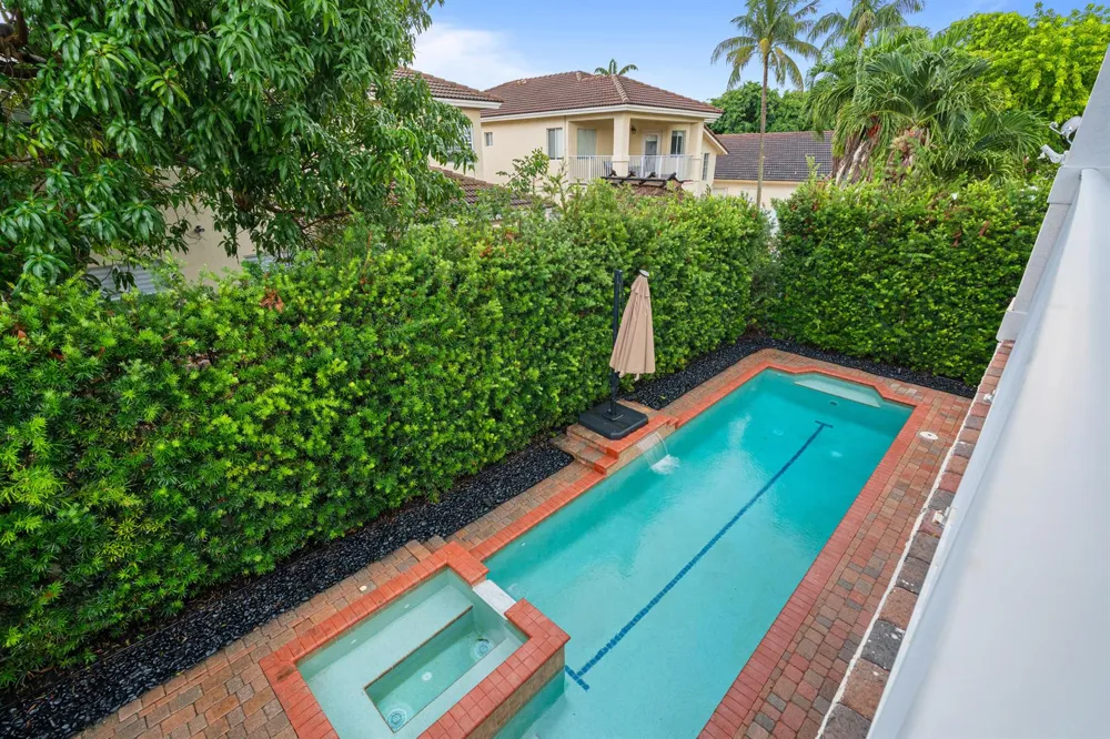 7372 NW 18TH COURT Pembroke Pines, FL 33024