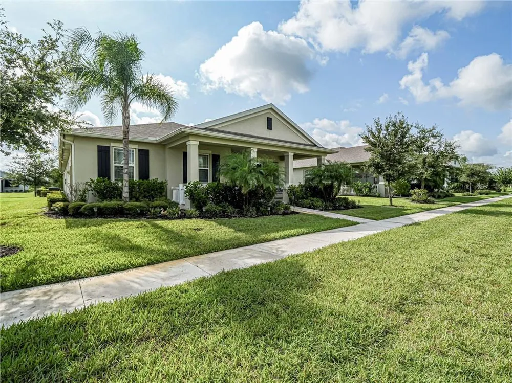 1465 Carriage Court Vero Beach, FL 32966