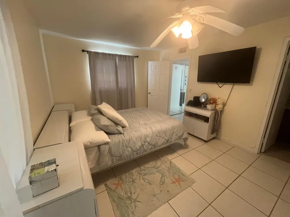 483 Saxony K Drive Delray Beach, FL 33446