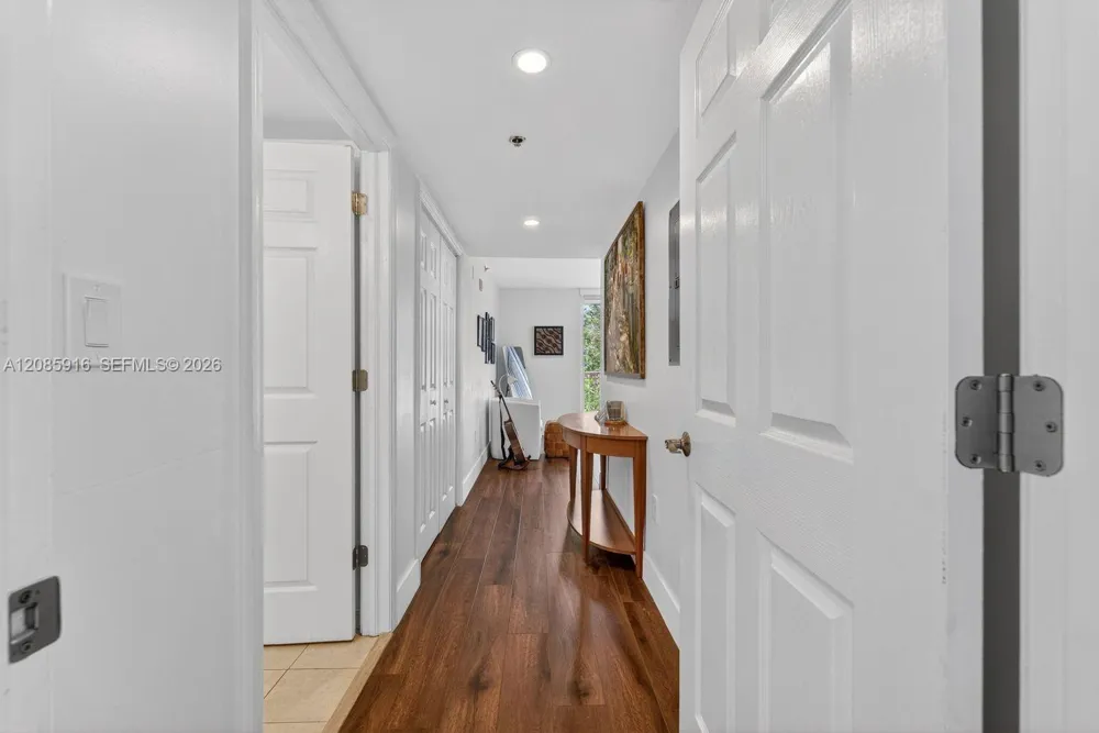 1650 Coral Way #607 Miami, FL 33145