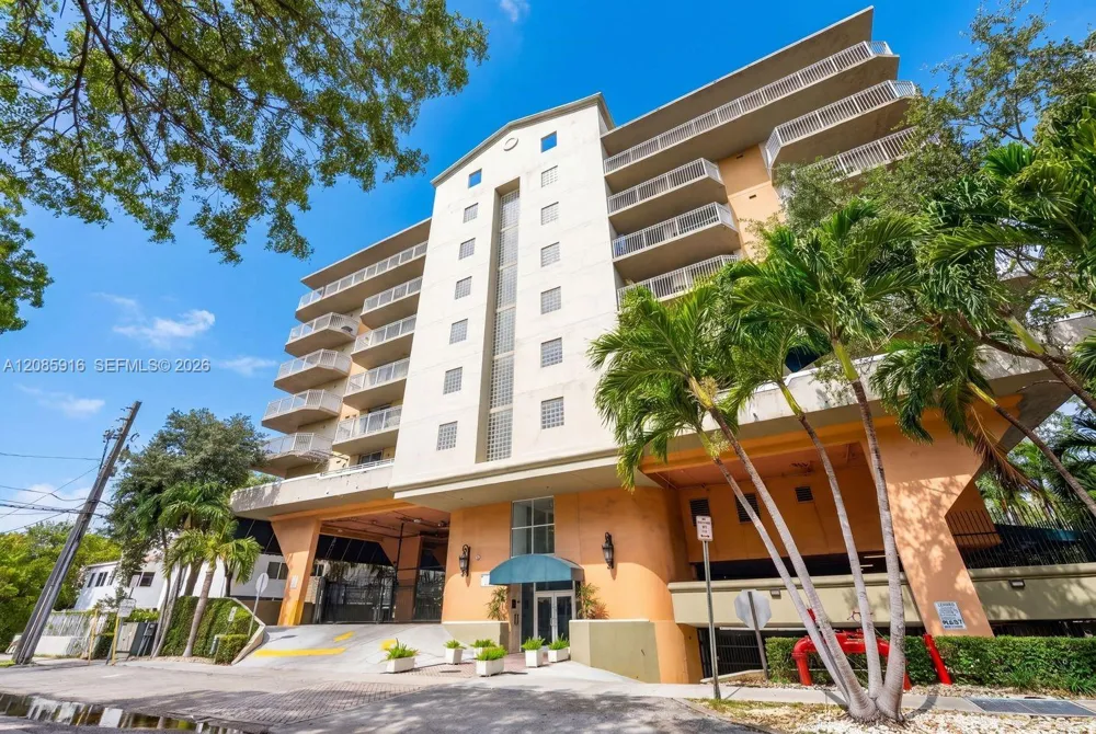 1650 Coral Way #607 Miami, FL 33145