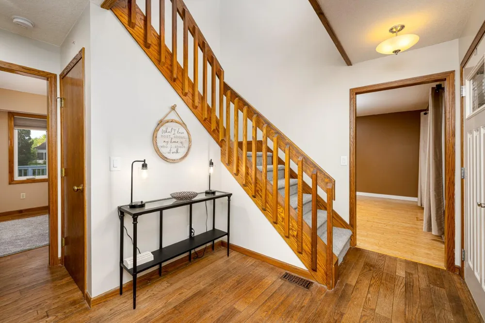 1220 Cody Circle Saline, MI 48176
