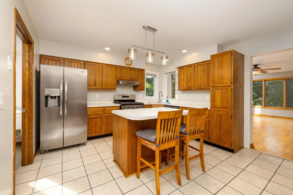 1220 Cody Circle Saline, MI 48176
