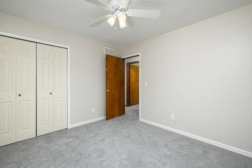 1220 Cody Circle Saline, MI 48176