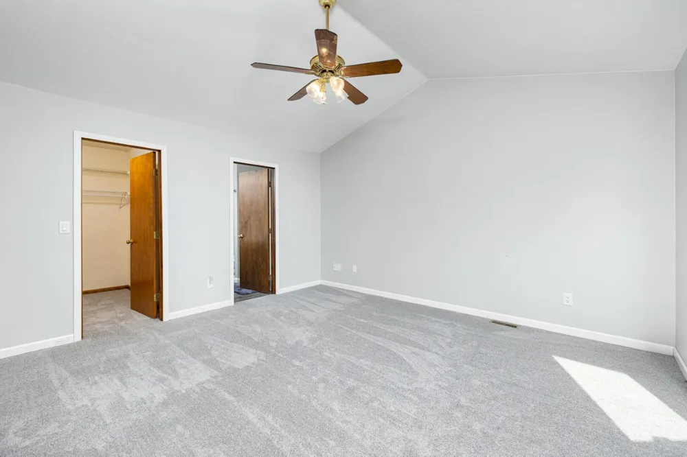 1220 Cody Circle Saline, MI 48176