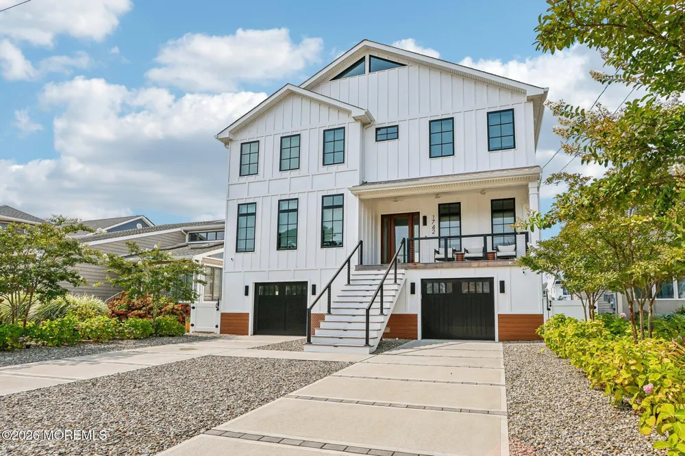 1742 Bay Boulevard Point Pleasant, NJ 08742