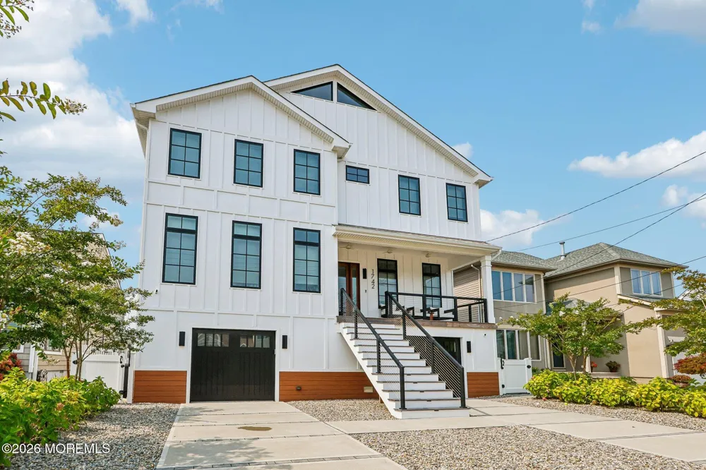 1742 Bay Boulevard Point Pleasant, NJ 08742