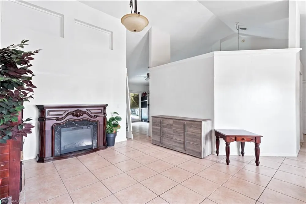 1140 Golden Gate Boulevard W Naples, FL 34120