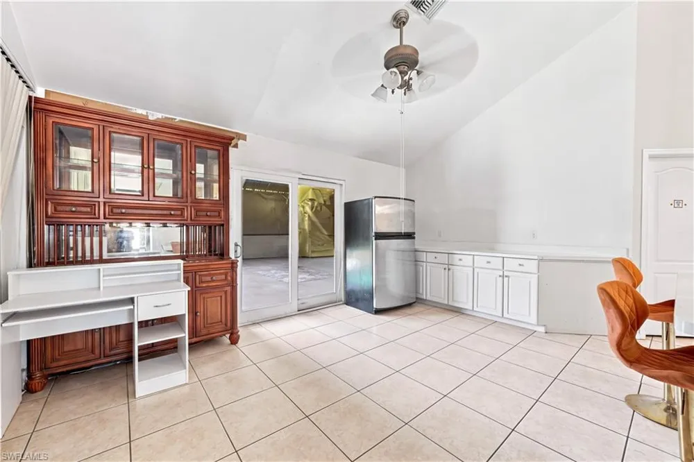 1140 Golden Gate Boulevard W Naples, FL 34120