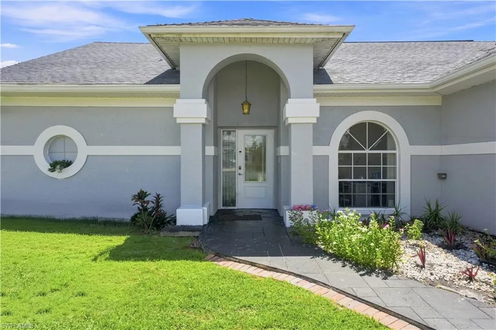 1140 Golden Gate Boulevard W Naples, FL 34120
