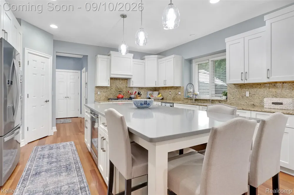 2459 Overbrook Highland Charter Township, MI 48357