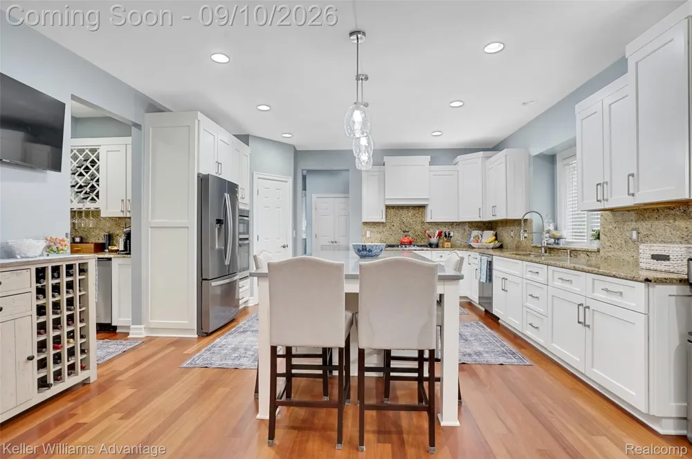 2459 Overbrook Highland Charter Township, MI 48357