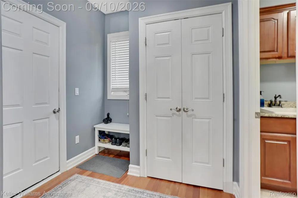 2459 Overbrook Highland Charter Township, MI 48357