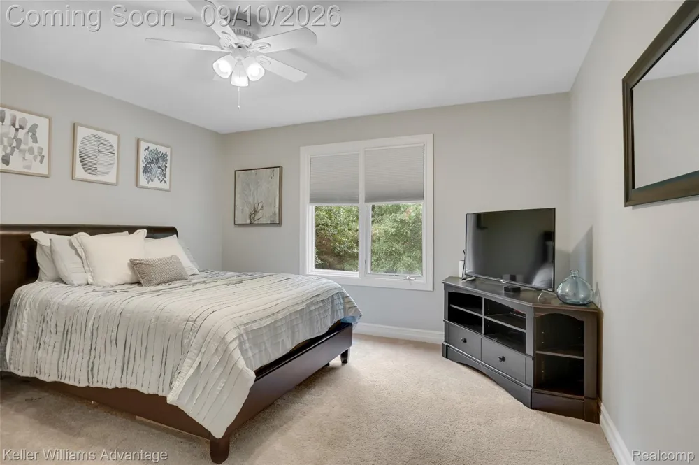 2459 Overbrook Highland Charter Township, MI 48357